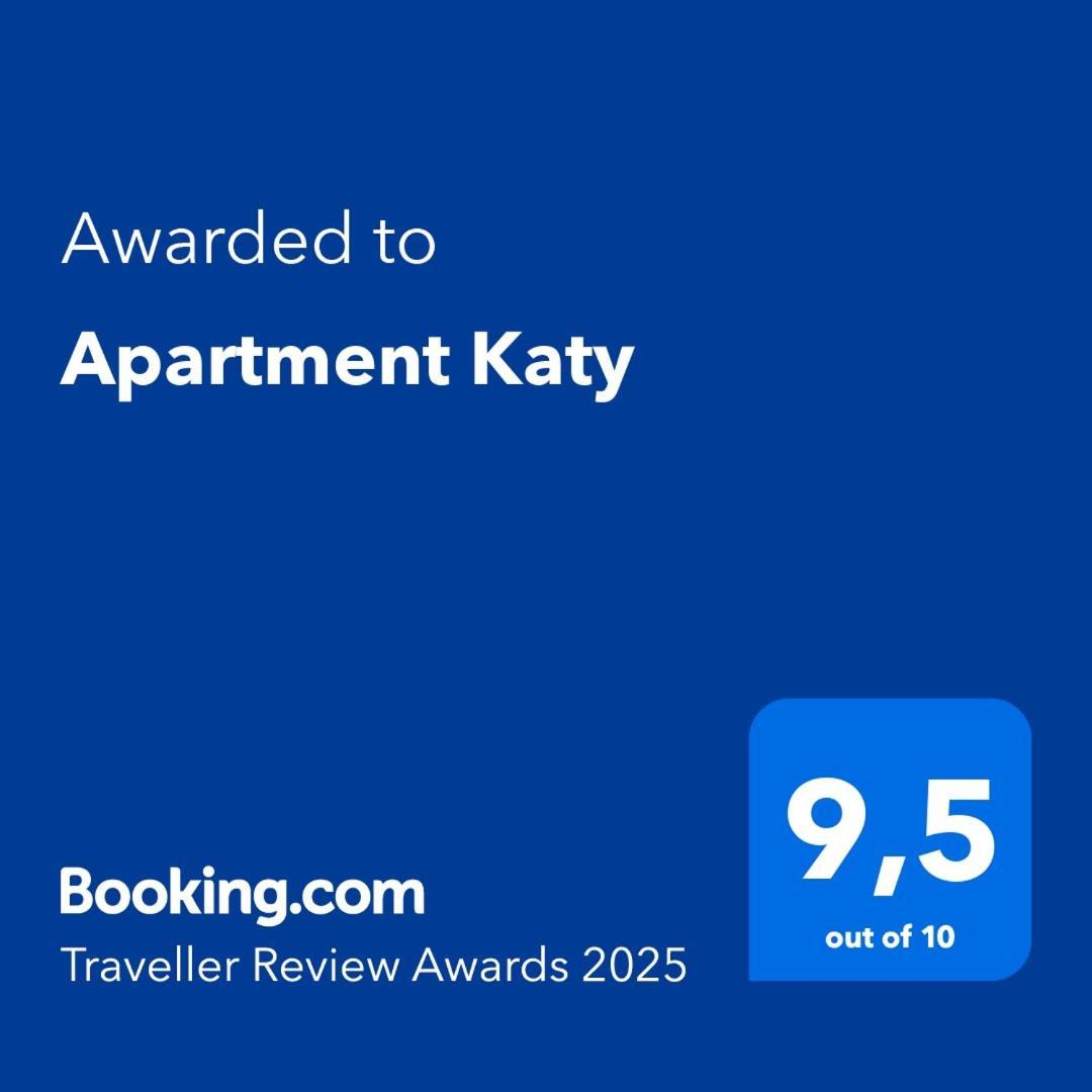 Katy Pula